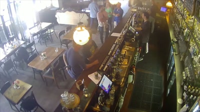 This woman who went
to meet him describes - Killers: Caught on Camera