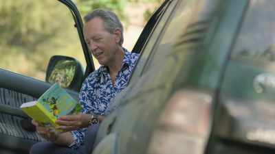 "This would take some
getting used to." - Write Around the World with Richard E Grant