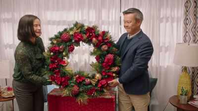 This wreath belonged
to my mother, - Season's Greetings from Cherry Lane