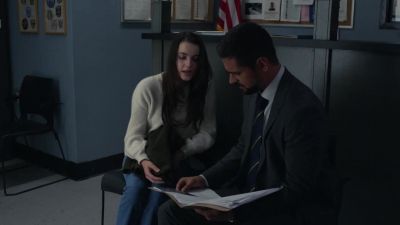 This is your mother? - Manifest