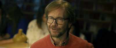 This'll surely soften Carlota's heart. - Padre no hay mas que uno 3
