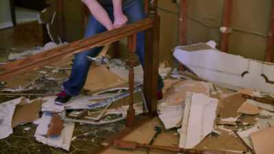 - [Thomas] Fore!
- [thud] - Renovation Impossible
