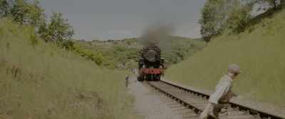 Thomas, get off the line! Thomas! - The Railway Children Return