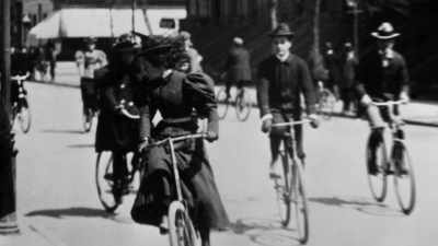 THOMAS GOETZ: TO RIDE
A BICYCLE EFFICIENTLY, - Origins: The Journey of Humankind