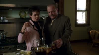 Those are for your guests. - Prison Break