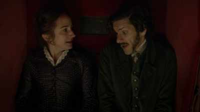 Those are lovely gloves you have,
Caroline. - Quacks