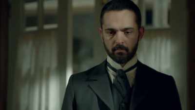 Those are those detectives
I was talking about. - Grand Hotel