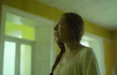 Those bulbous heads
and strangling eyes... - The Yellow Wallpaper