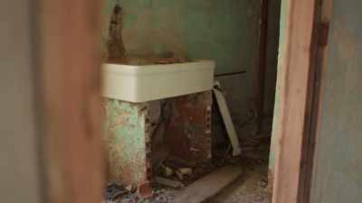 Those living down the road - Mysteries of the Abandoned