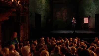 Those of you playing with a pen
and paper write down an object, - Derren Brown: Miracle