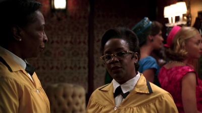Those purses get any smaller,
we're gonna starve. - Mad Men