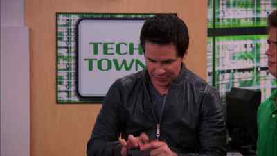 THOSE THINGS ARE GONNA
HATCH SOON, - Lab Rats
