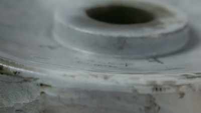 Though these
are hairline cracks, - Great Rail Restorations with Peter Snow