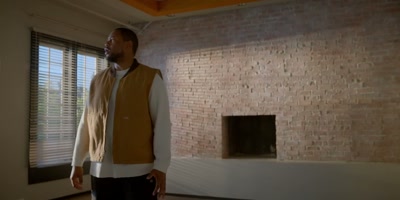 - Thoughts?
- Yeah, this place is awesome. - Shrinking
