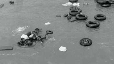 
Thousands drowned struggling - The Vietnam War
