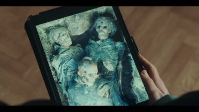 Three bodies, not buried in any particular way, - Bloodlands