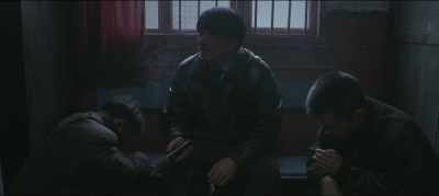 Three flights - - The Looming Storm