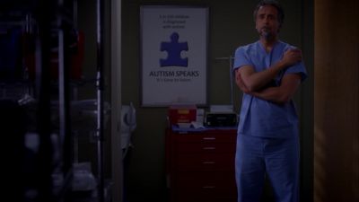 Three? Have you spoken to Hunt? - Grey's Anatomy