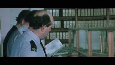 Three murders, all in the same area,
similar circumstances, - The Ripper