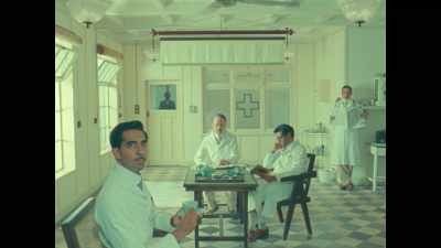 Three other doctors were present with me.
Doctors Marshall, Mitra, and Macfarlane. - The Wonderful Story of Henry Sugar