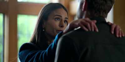 Three rom-com worthy meet-cutes, - Cellar Door