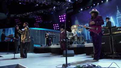 ♪ Three times, here we go - Let's Go Crazy: The Grammy Salute to Prince