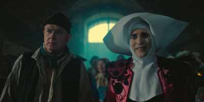 - Three, two, one.
- [crowd] Two, one. - The Completely Made-Up Adventures of Dick Turpin
