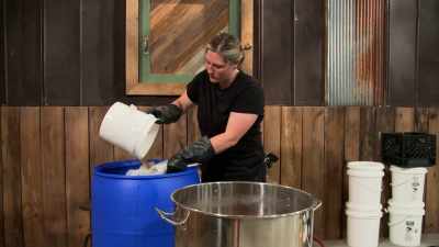 Three, two, one, done.
Step away from your barrel. - Moonshiners: Master Distiller