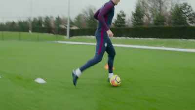 Three weeks after suffering
a pulled hamstring against Leicester, - All or Nothing: Manchester City
