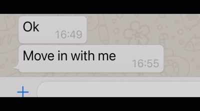 [thrilling music playing] - The Tinder Swindler