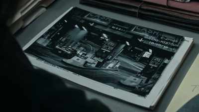 ...through a cash lane,
even though he's got an E-ZPass. - The Night Of