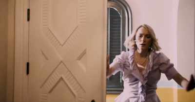 - Through here, bathroom
this way or this way. - 10 Reasons Why Men Cheat