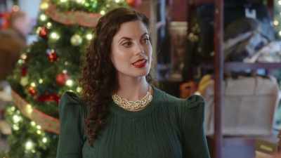Through her I got to
know his style. - The Secret Gift of Christmas