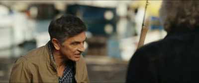 - Throw it back into the water.
-I reject this in water, - Compromessi sposi