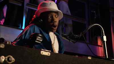 Throw your hands in the air. - Everybody Hates Chris