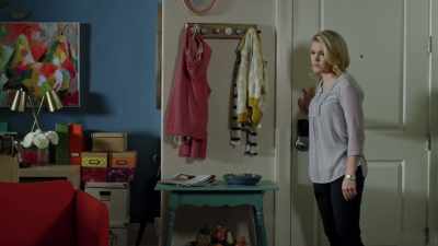 [thud] - An Hour Behind