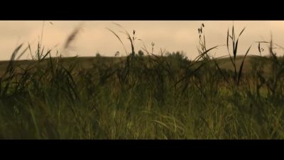 [thudding footsteps] - Prey