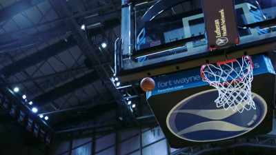 - [thudding]
- [squeaking] - Destination NBA: A G League Odyssey