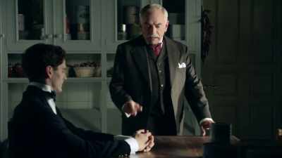 [THUMPS TABLE] - Grand Hotel
