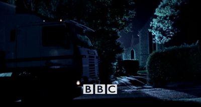 (thunder crackling) - The Inspector Lynley Mysteries