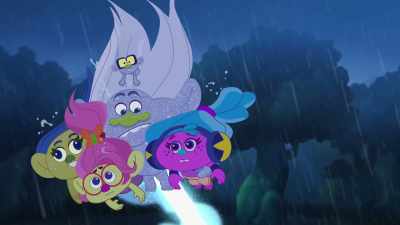 [ thunder crashes ] - Trolls: TrollsTopia