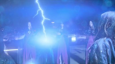 [thunder crashing] - Marvel's Runaways