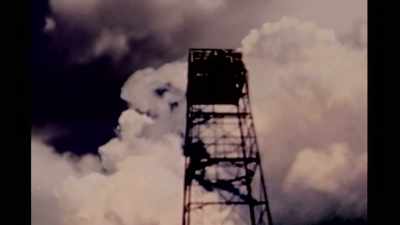[thunder rumbles] - Oppenheimer: The Real Story