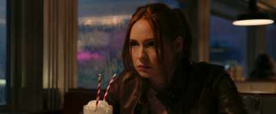 [thunder rumbles] - Gunpowder Milkshake