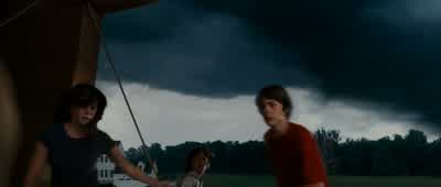 Okay. Time's up! We're coming in! Get that ball in position! We're clearing them out! - Evan Almighty