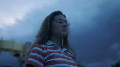 [thunder rumbling] - Betty