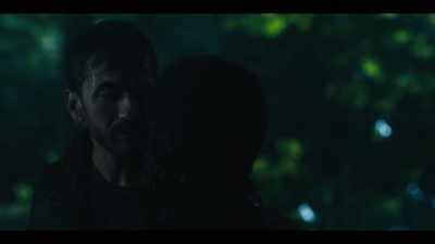 (thunder rumbling) - Jett