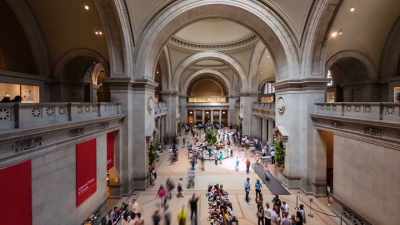 Tienen que tratar con museos, - Blurred Lines: Inside the Art World