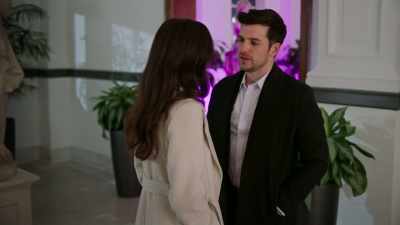 Ştii, a fost... - Lease on Love