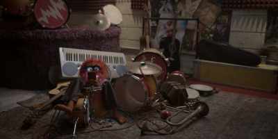 TikTok. (STAMMERING) - The Muppets Mayhem